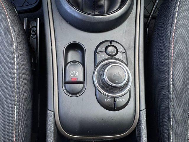 MINI Countryman 1.5 Cooper ONE Countryman Automatica Black Pack