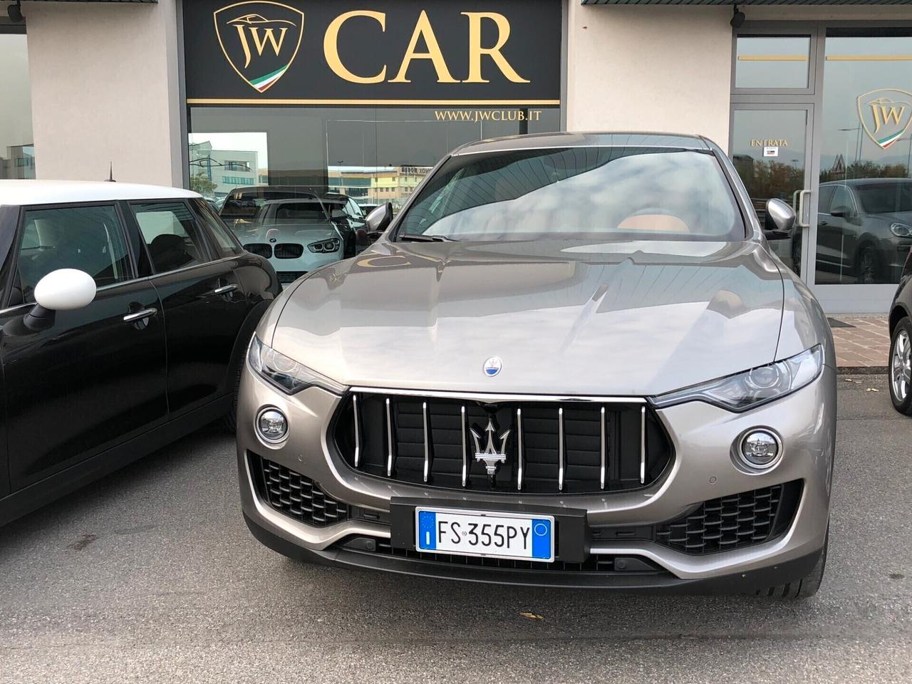 Maserati Levante V6 Diesel 275 CV AWD Granlusso