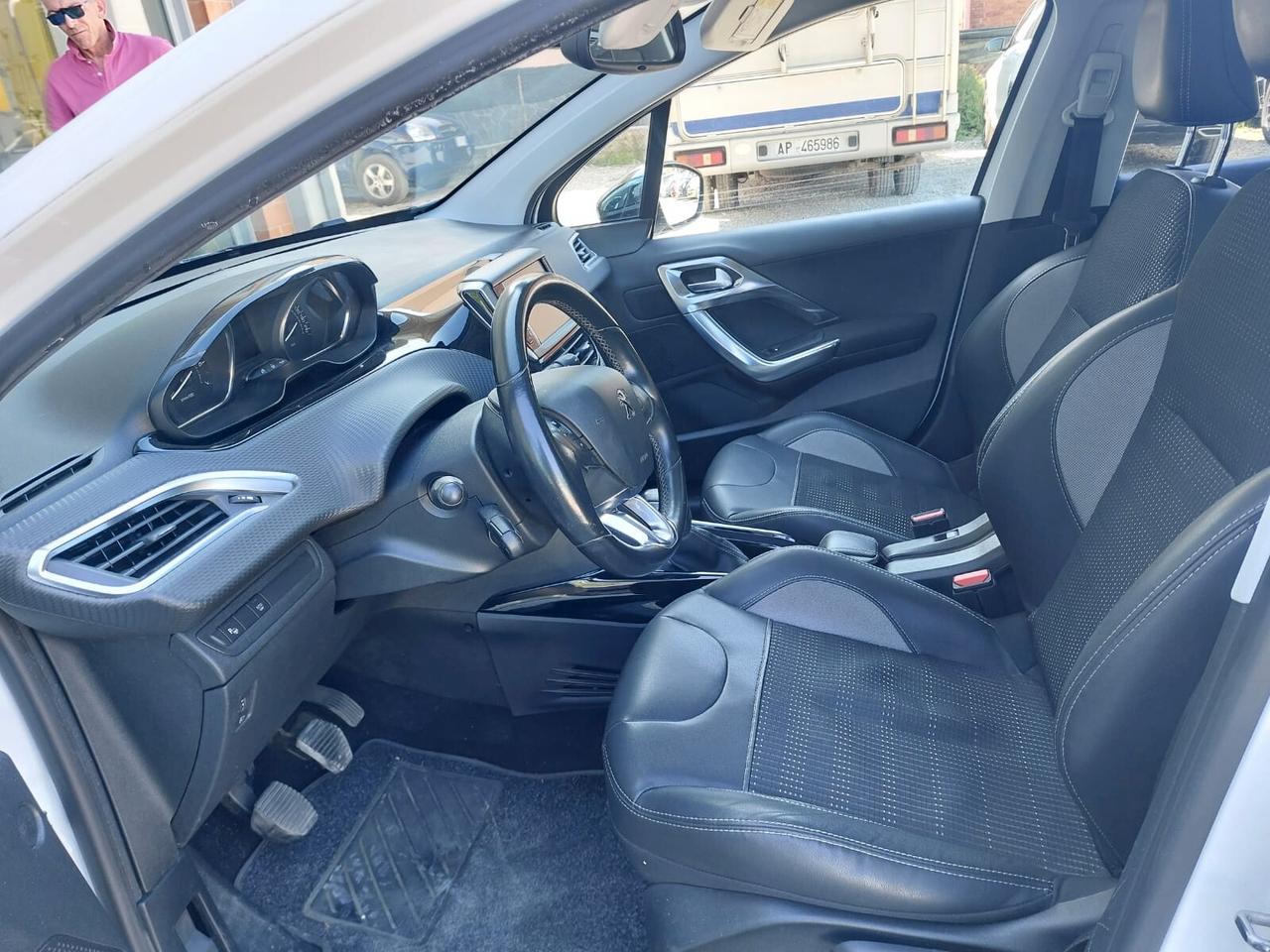 Peugeot 2008 PureTech Turbo 110 S&S Allu STUPENDA