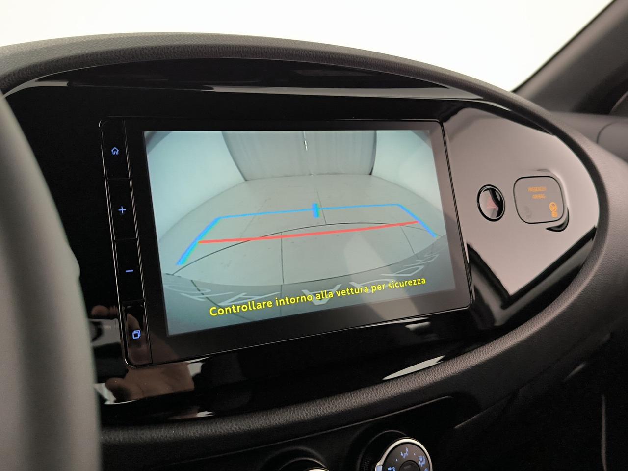 Toyota Aygo x 1.0 active 72cv s-cvt