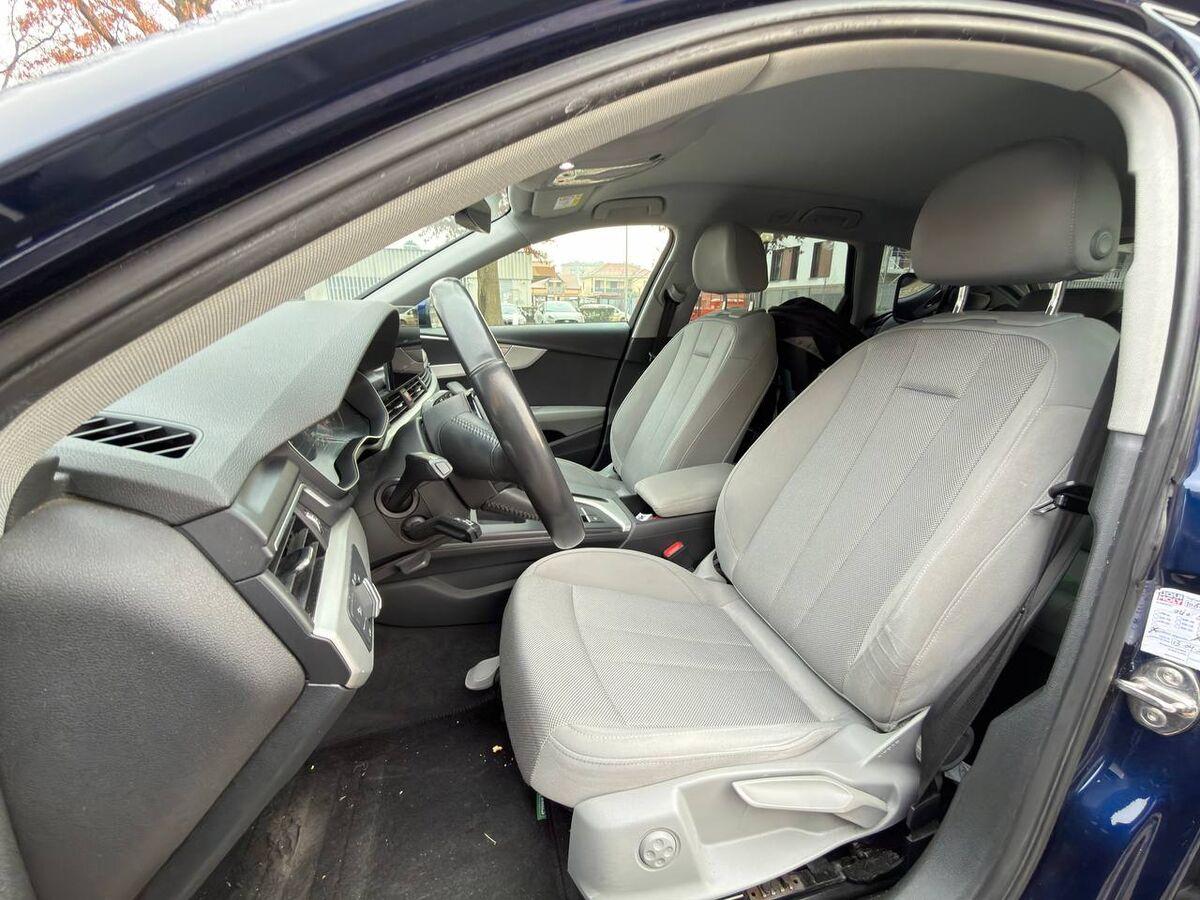 Audi A4 Avant 35 2.0 tdi mhev Business Advanced 163cv s-tronic