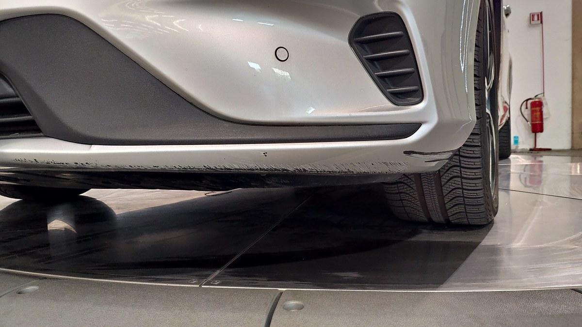 VOLVO V40 T3 Geartronic R-Design