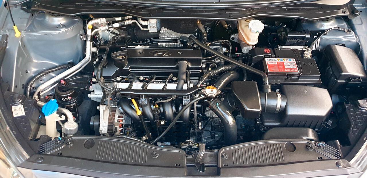 HYUNDAI IX20 1.2 BENZINA 49 MILA KM. OK NEOPATENTATI