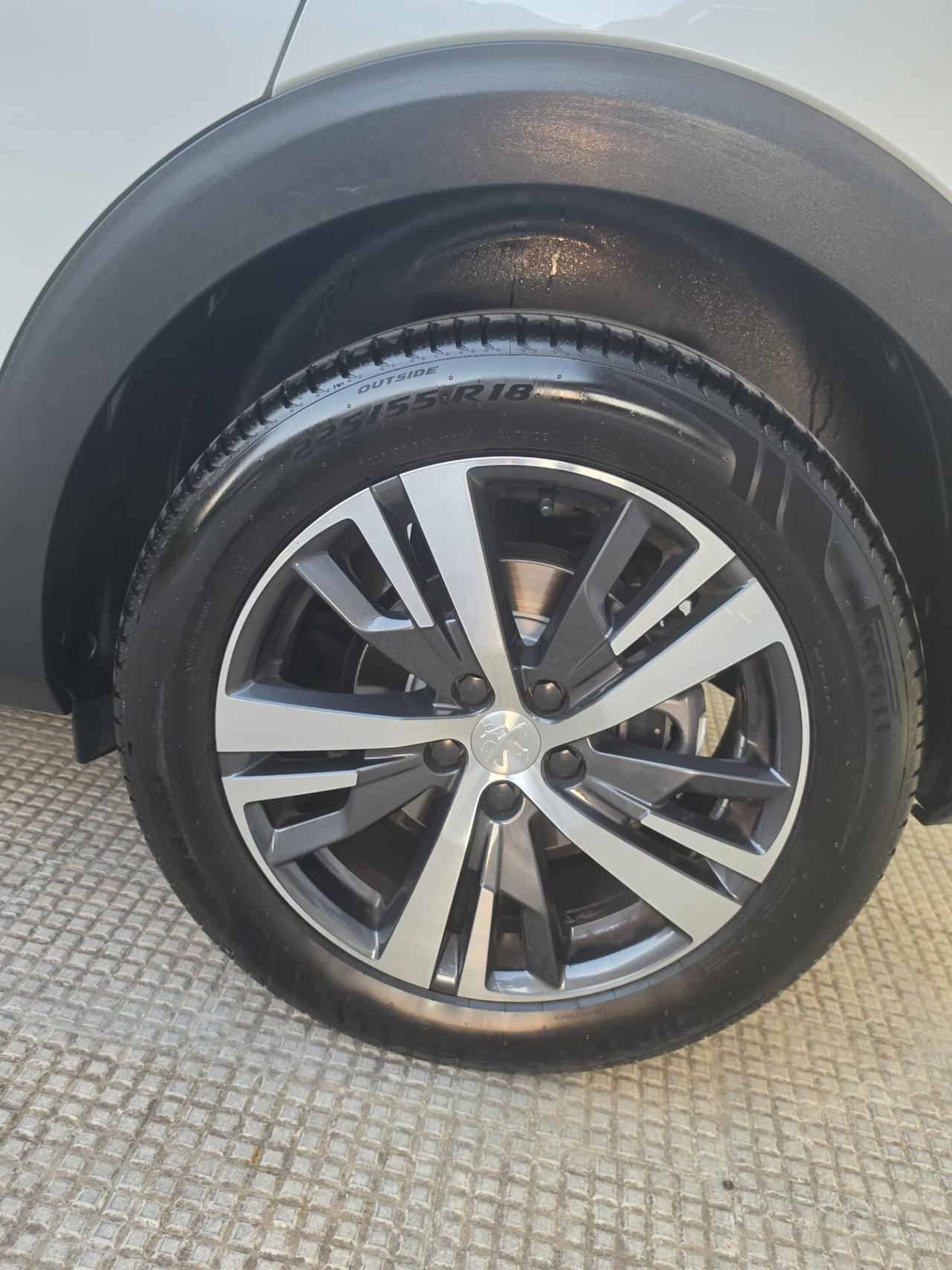 Peugeot 3008 BlueHDi 130 S&S EAT8 Allure Pack