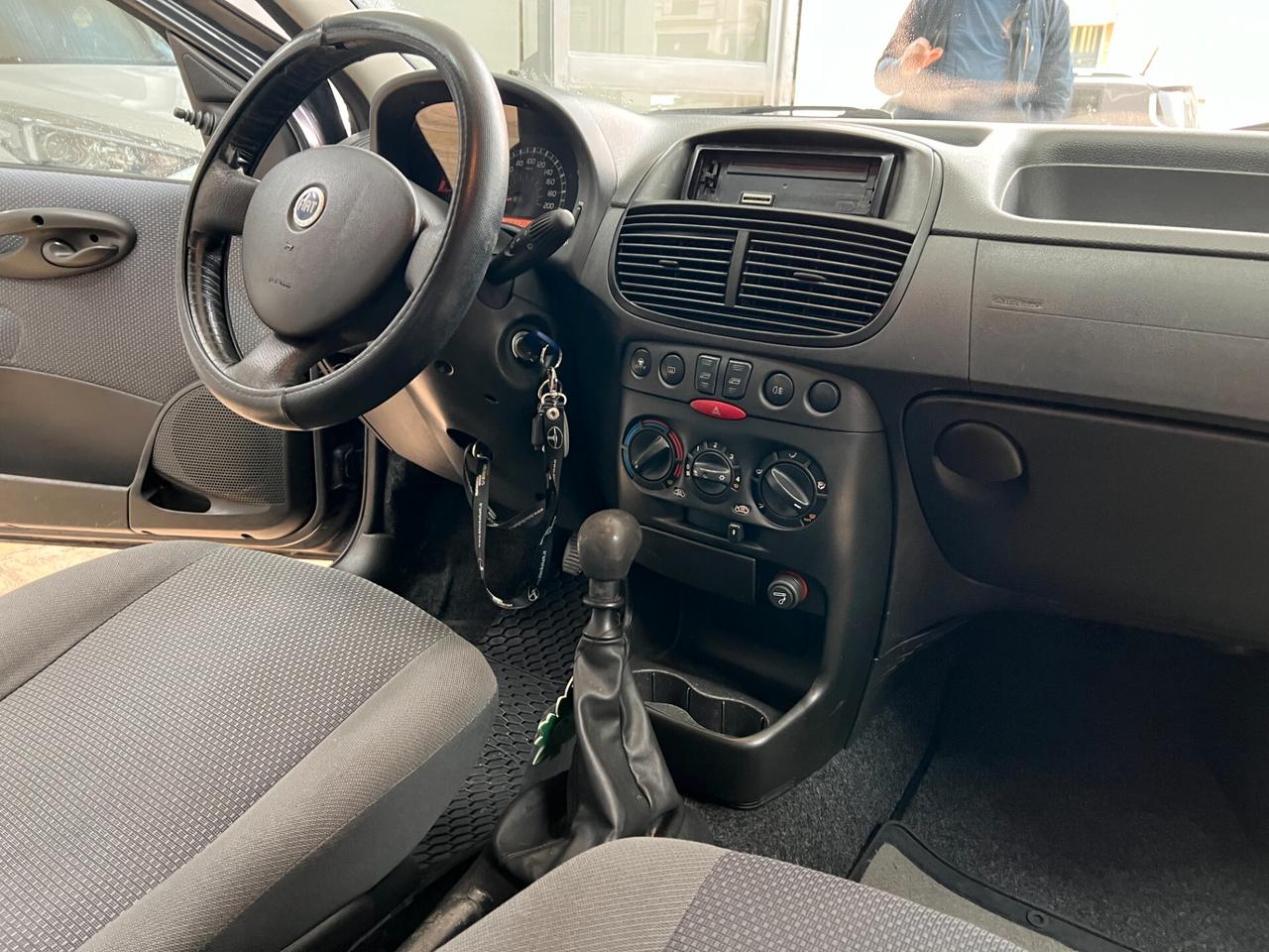 Fiat Punto 1.2 5 porte bConnect