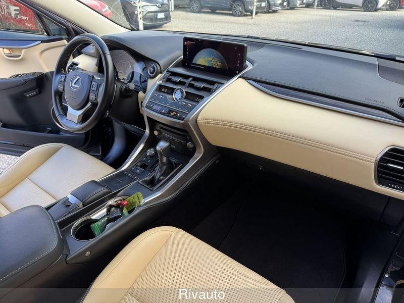 Lexus NX NX Hybrid 4WD Luxury