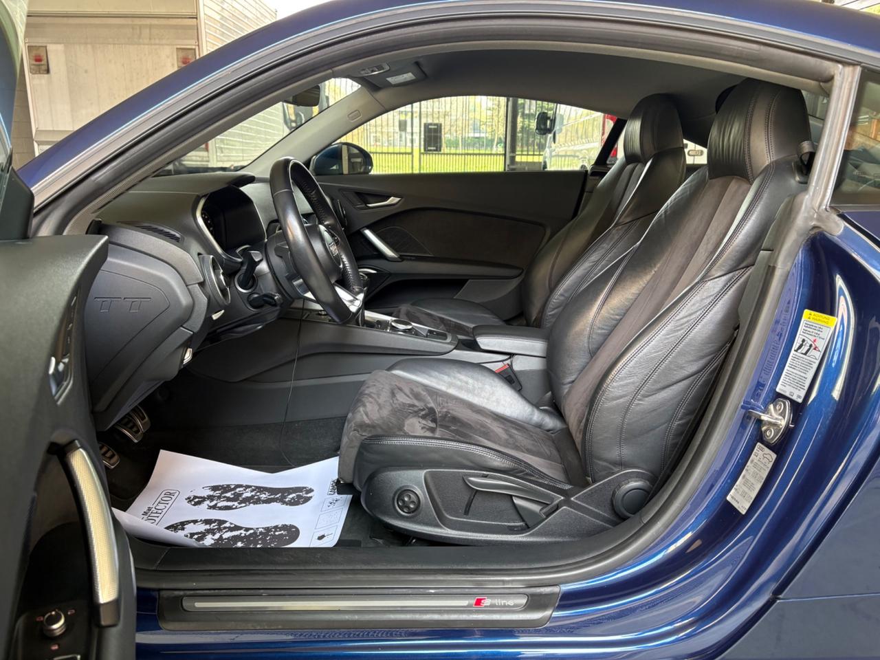 Audi TT Coupé 2.0 TDI ultra S line