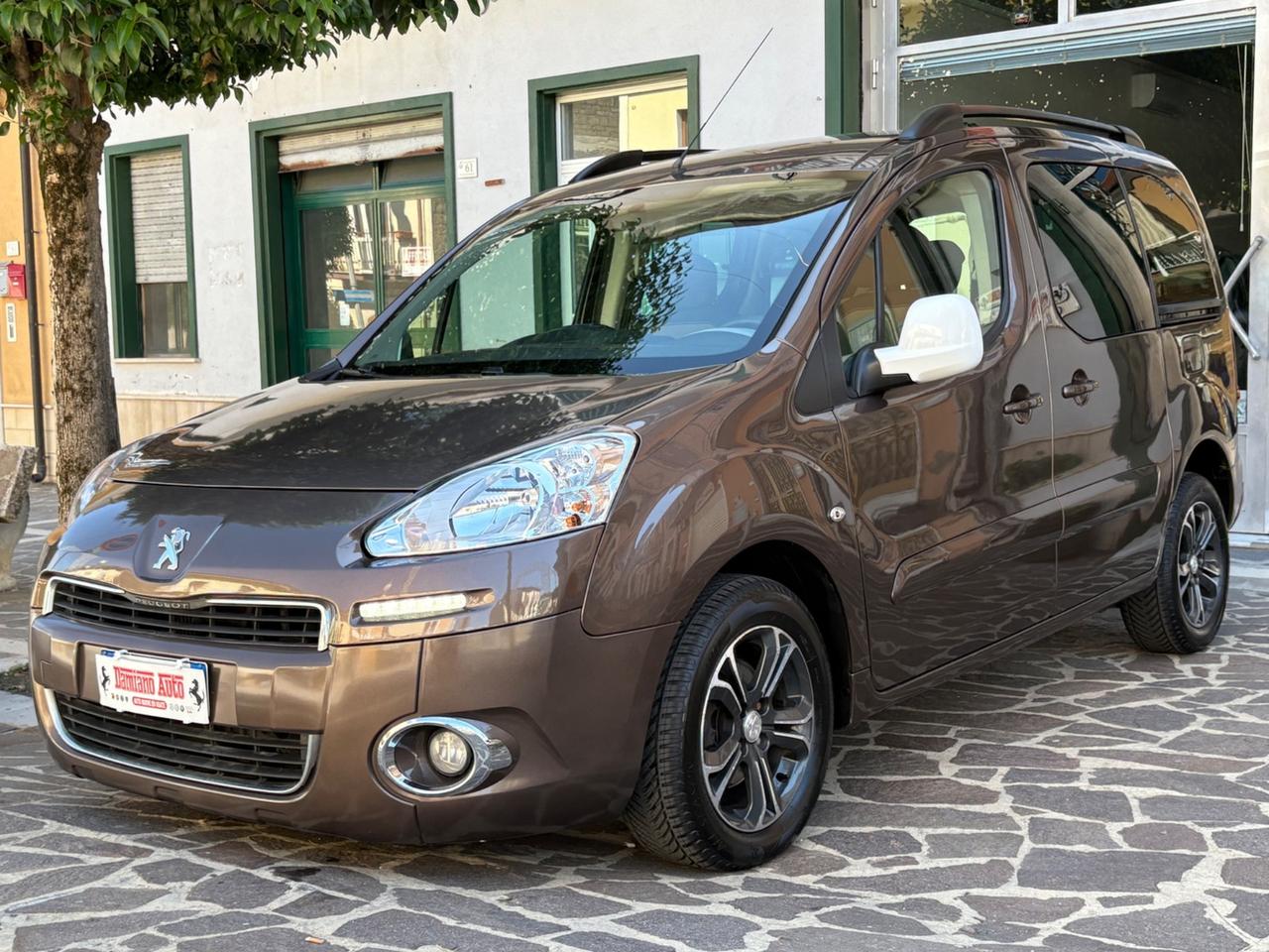 Peugeot Partner 1.6 e-HDi 92 CV AUTOCARRO N1