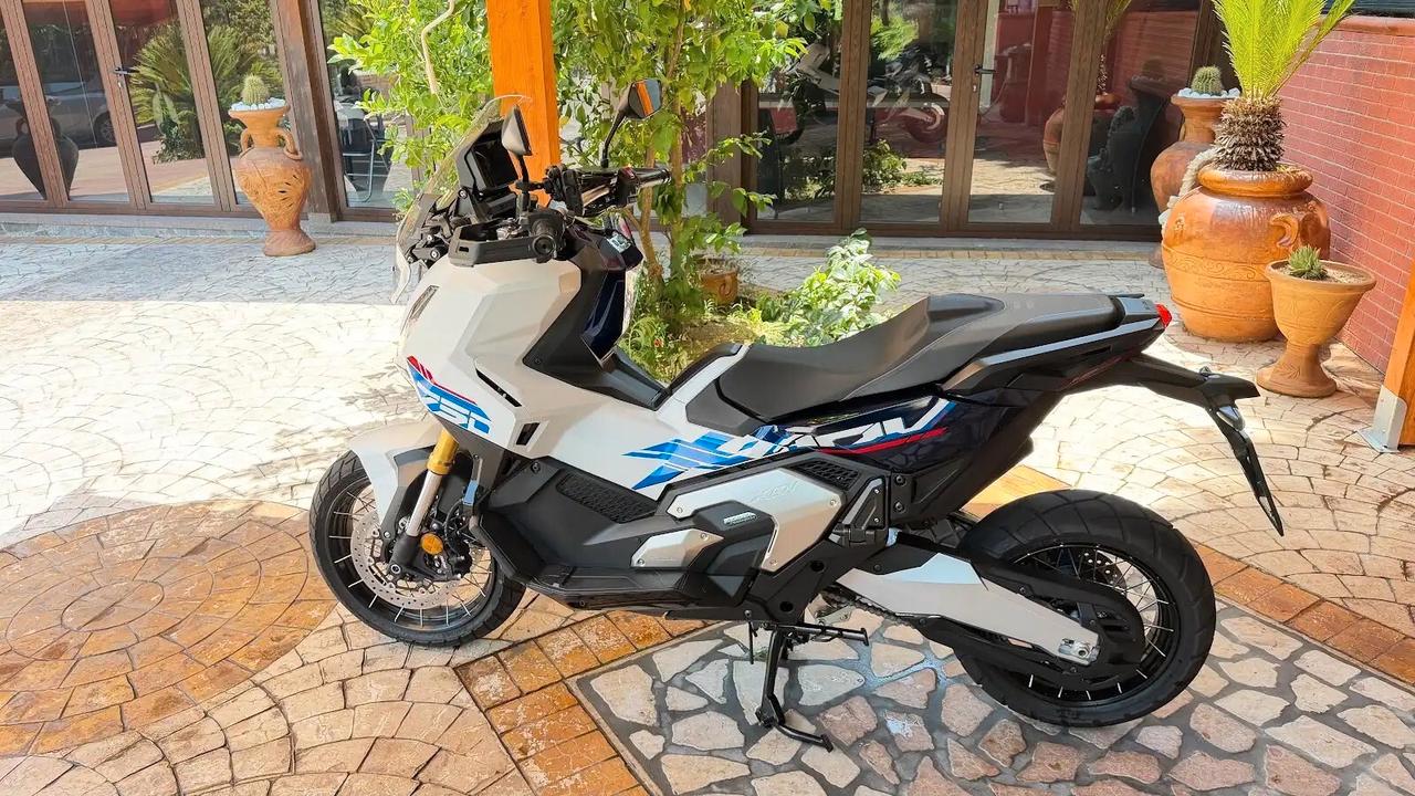 Honda X-ADV 750 SPECIAL EDITION