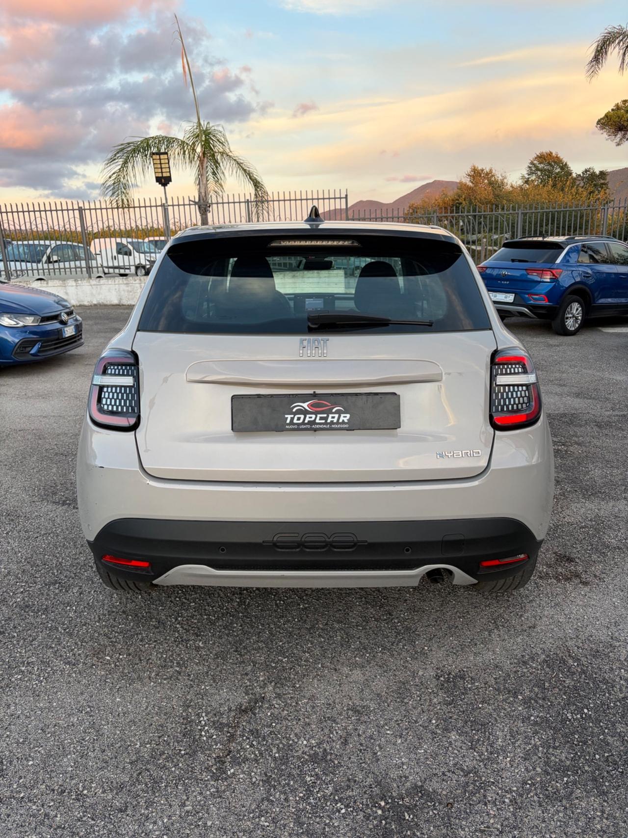 Fiat 600 Hybrid 110 CV DCT MHEV Serie Speciale Icon