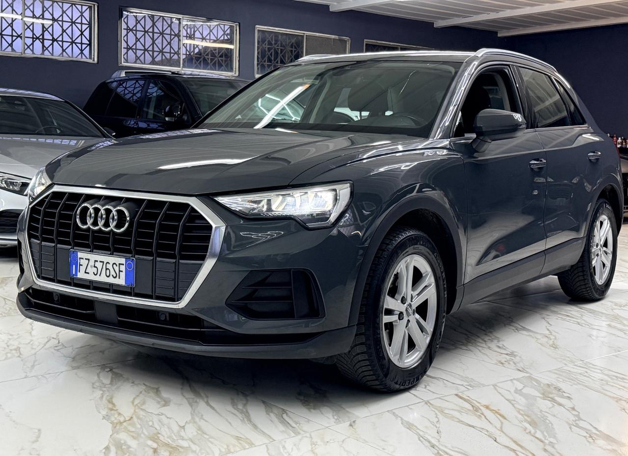 Audi Q3 35 TDI quattro Business Advanced