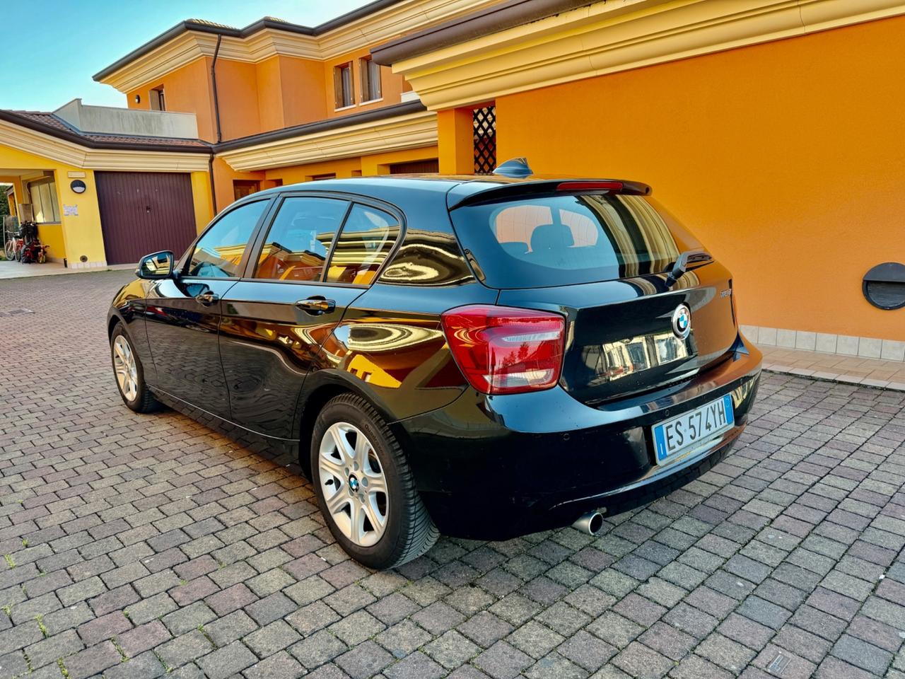 Bmw 116 118d 5p. Urban