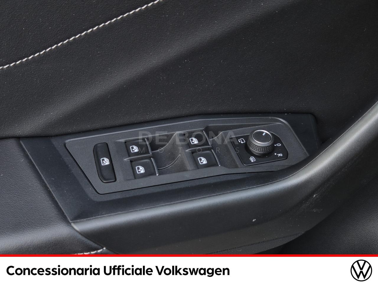 Volkswagen T-Roc 2.0 tdi r-line 150cv dsg
