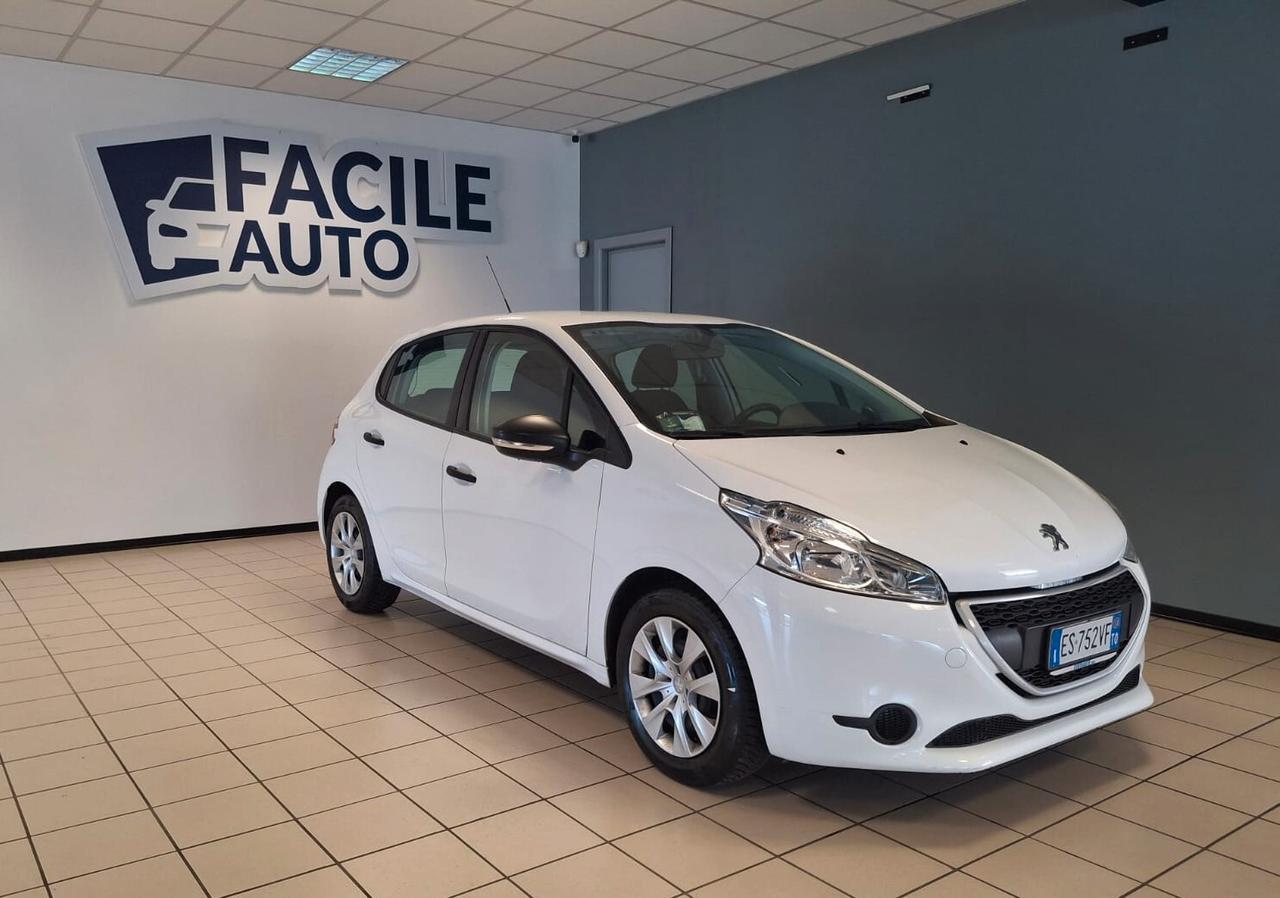 Peugeot 208 1.2 VTi 82 CV 5 porte Allure