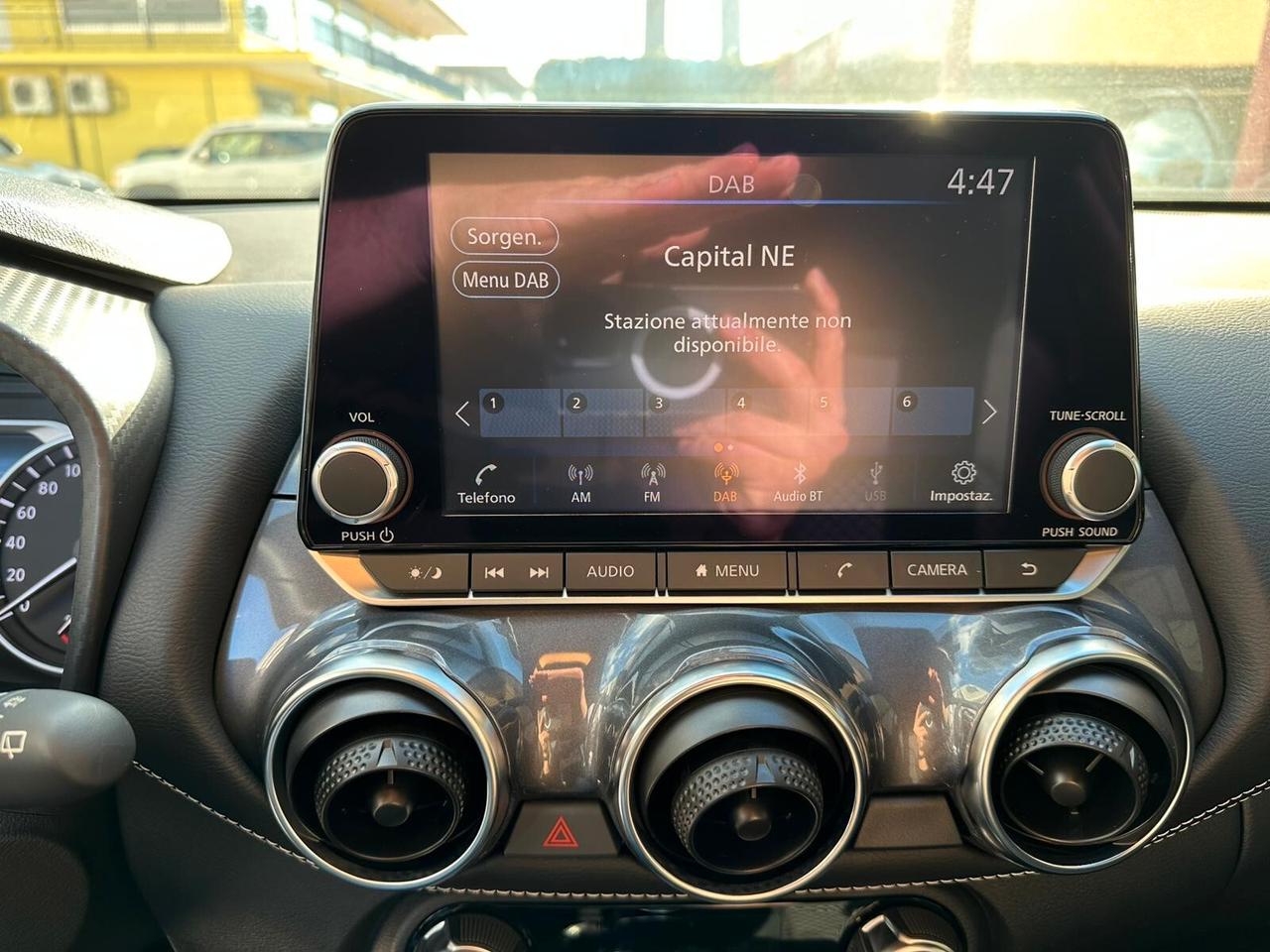 Nissan Juke 1.0 DIG-T 114 CV N-Connecta