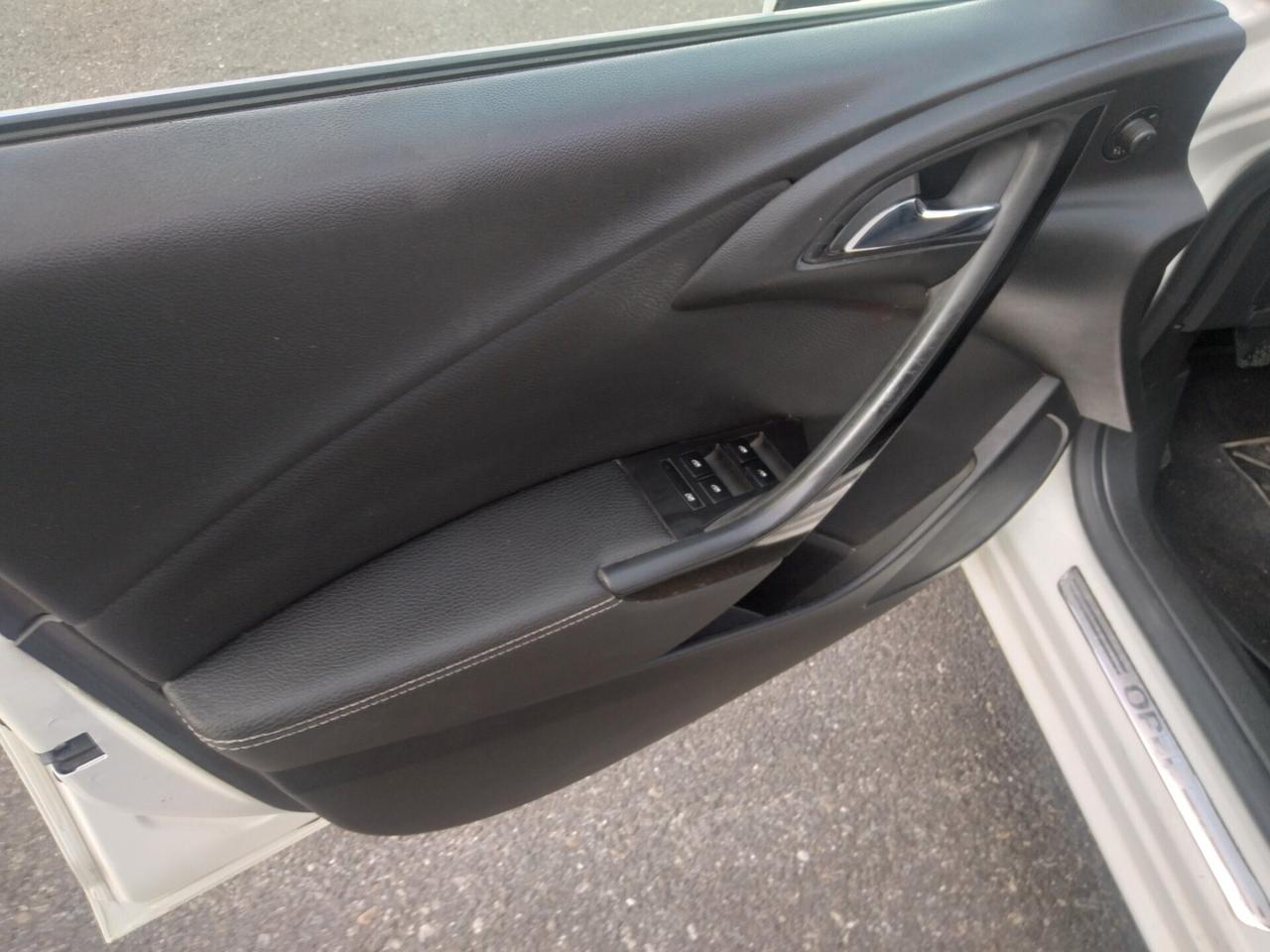 Opel Astra 1.6 CDTI EcoFLEX S&S Sports Tourer Cosmo x neopatentati
