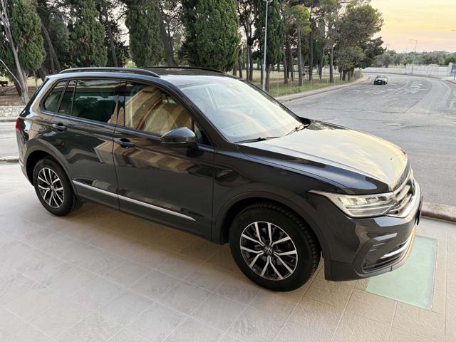VOLKSWAGEN Tiguan 2.0 TDI 150 CV SCR DSG Life