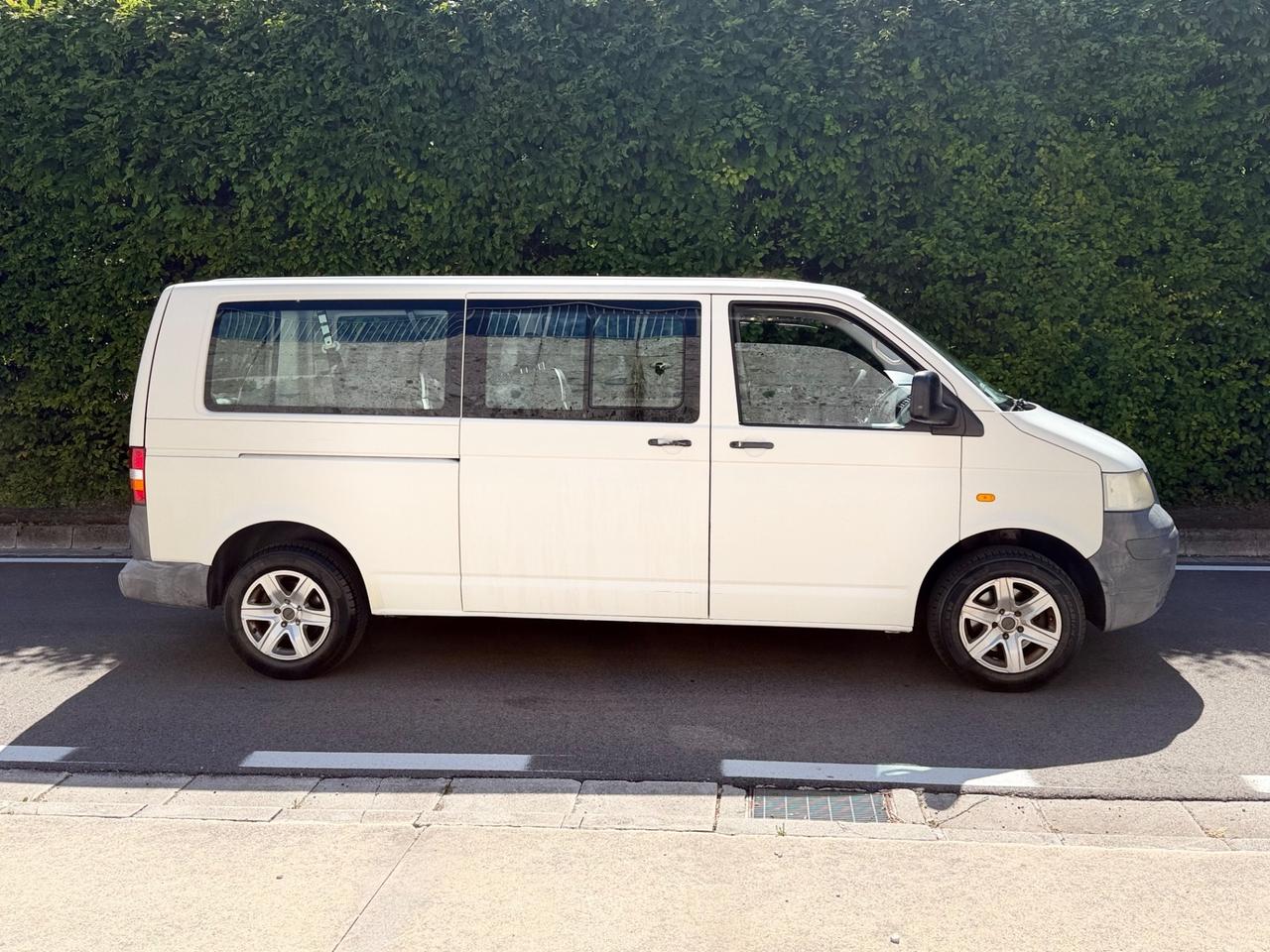 Volkswagen Transporter 2.5 TDI/130CV EURO 4 GANCIO TRAINO