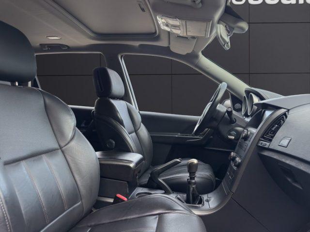 MAHINDRA XUV500 2.2 16V FWD W10