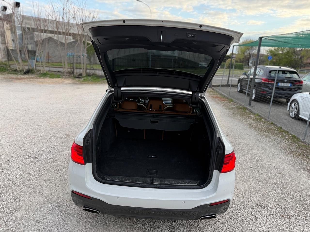 Bmw 520 520d Touring xdrive Msport Navi+Led+Pelle+Top