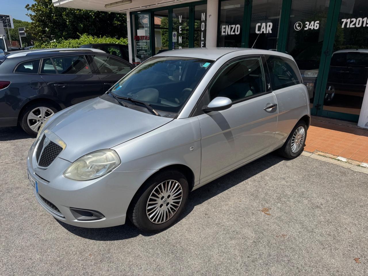 Lancia Ypsilon 1.2 Argento