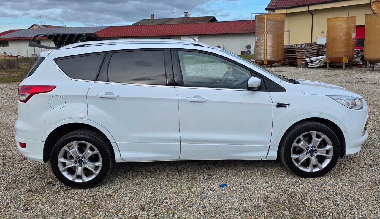 Ford Kuga 2.0 TDCI 180 CV S&S 4WD Powershift Titanium X