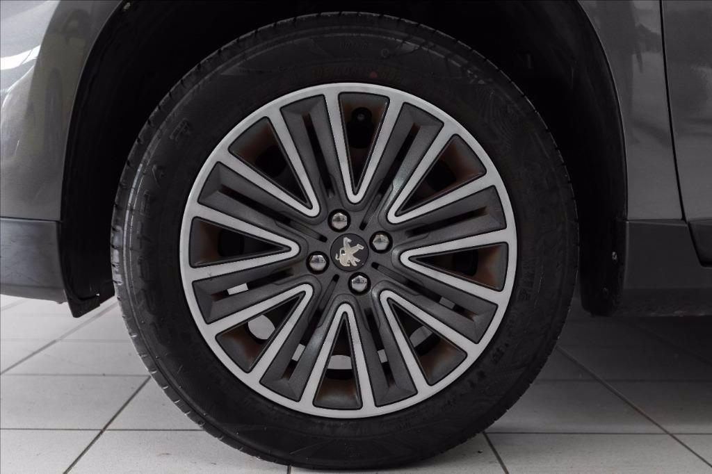 PEUGEOT 2008 1.2 puretech Active 82cv my16 del 2016