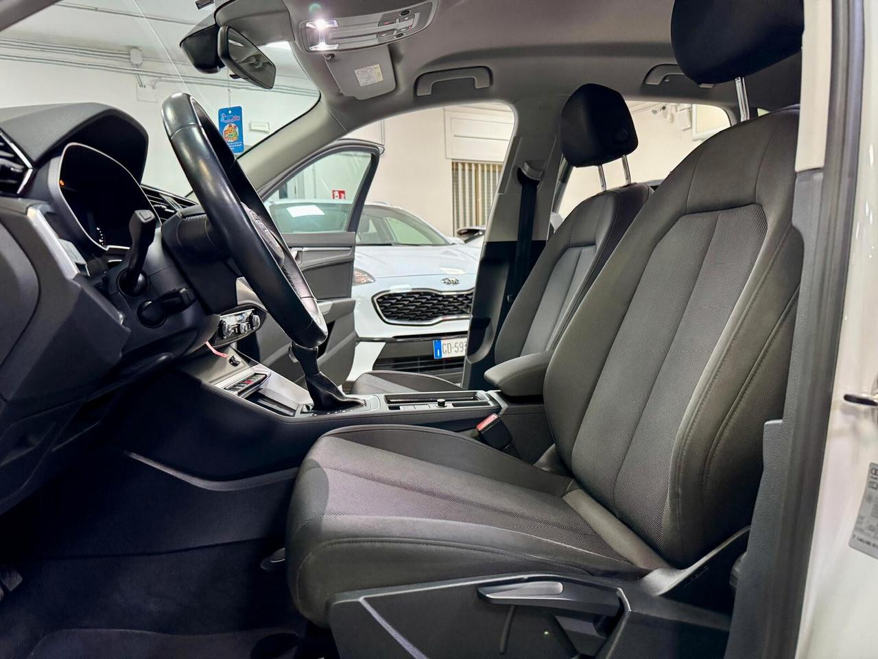 Audi Q3 35 2.0 TDI 150cv S tronic Advanced 2023