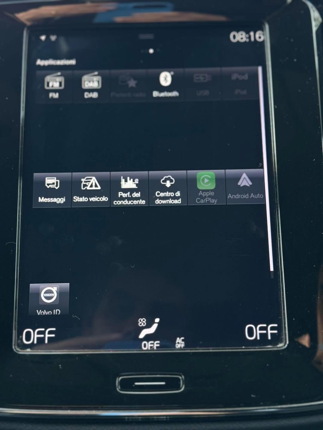 Volvo XC40 2.0 d3 150CV Momentum Pro Geartronic
