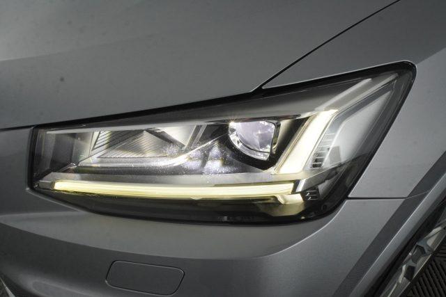 AUDI Q2 Q2 30 TDI S tronic S line Edition