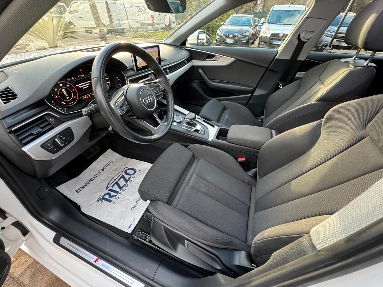 Audi A4 AVANT 35 TDI S-LINE TETTO COCKPIT NAVI FULLED