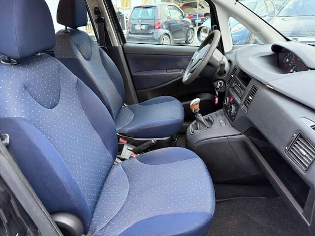 Fiat Idea 1.2 16V BlackLabel