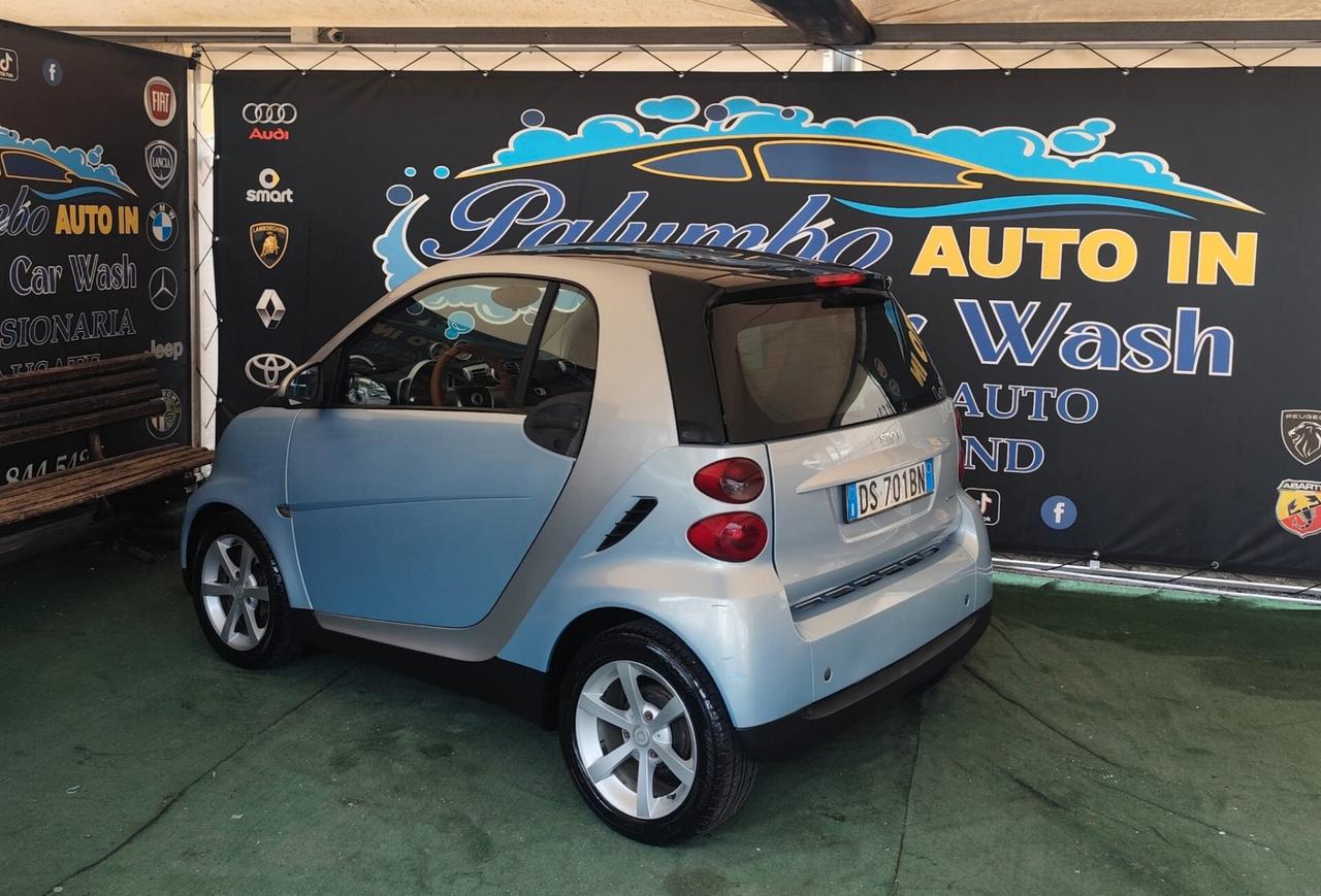 Smart ForTwo 1000 52 kW coupé limited two