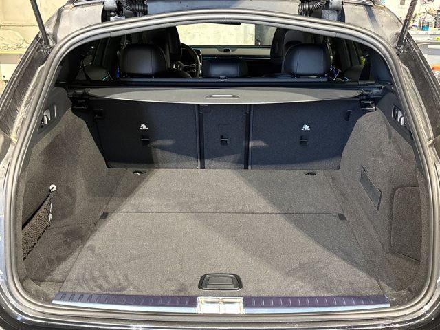 MERCEDES-BENZ E 220 d Mild hybrid 4Matic S.W. AMG Line Premium