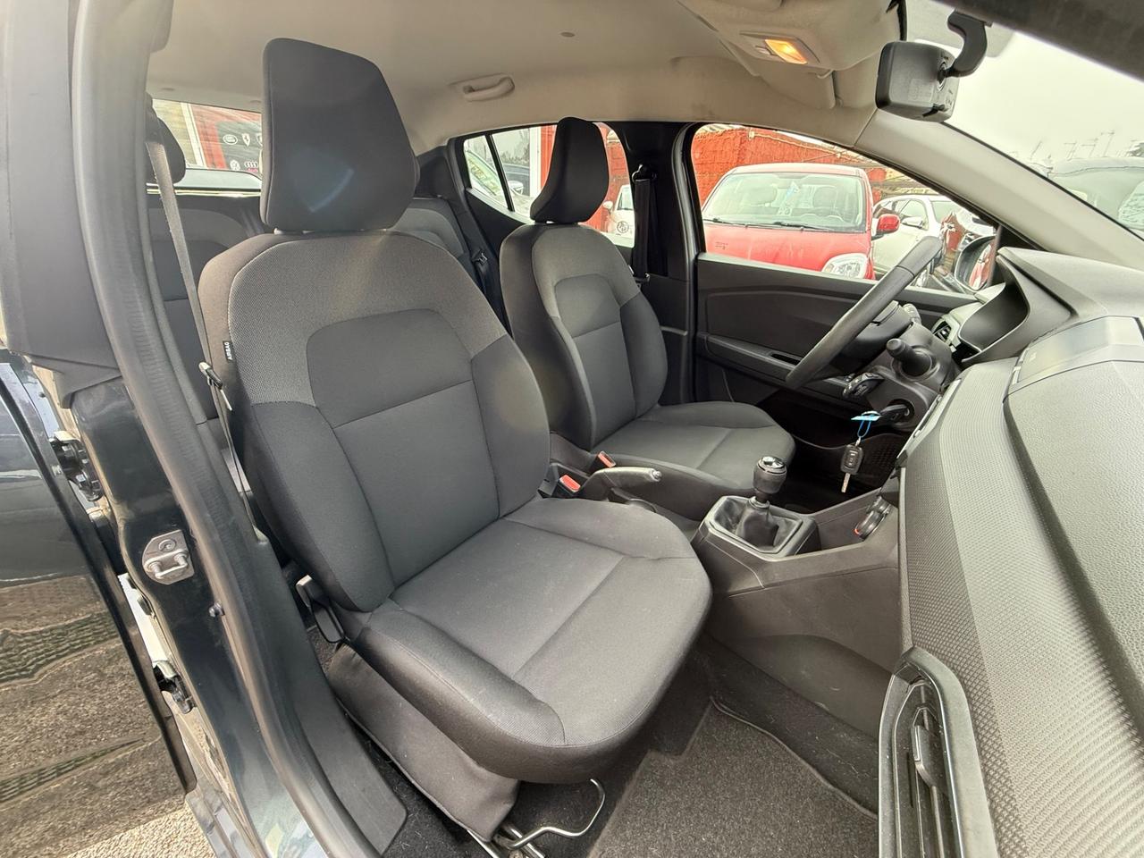 Sandero Streetway 1.0 65 CV-unipro-B-color-rate