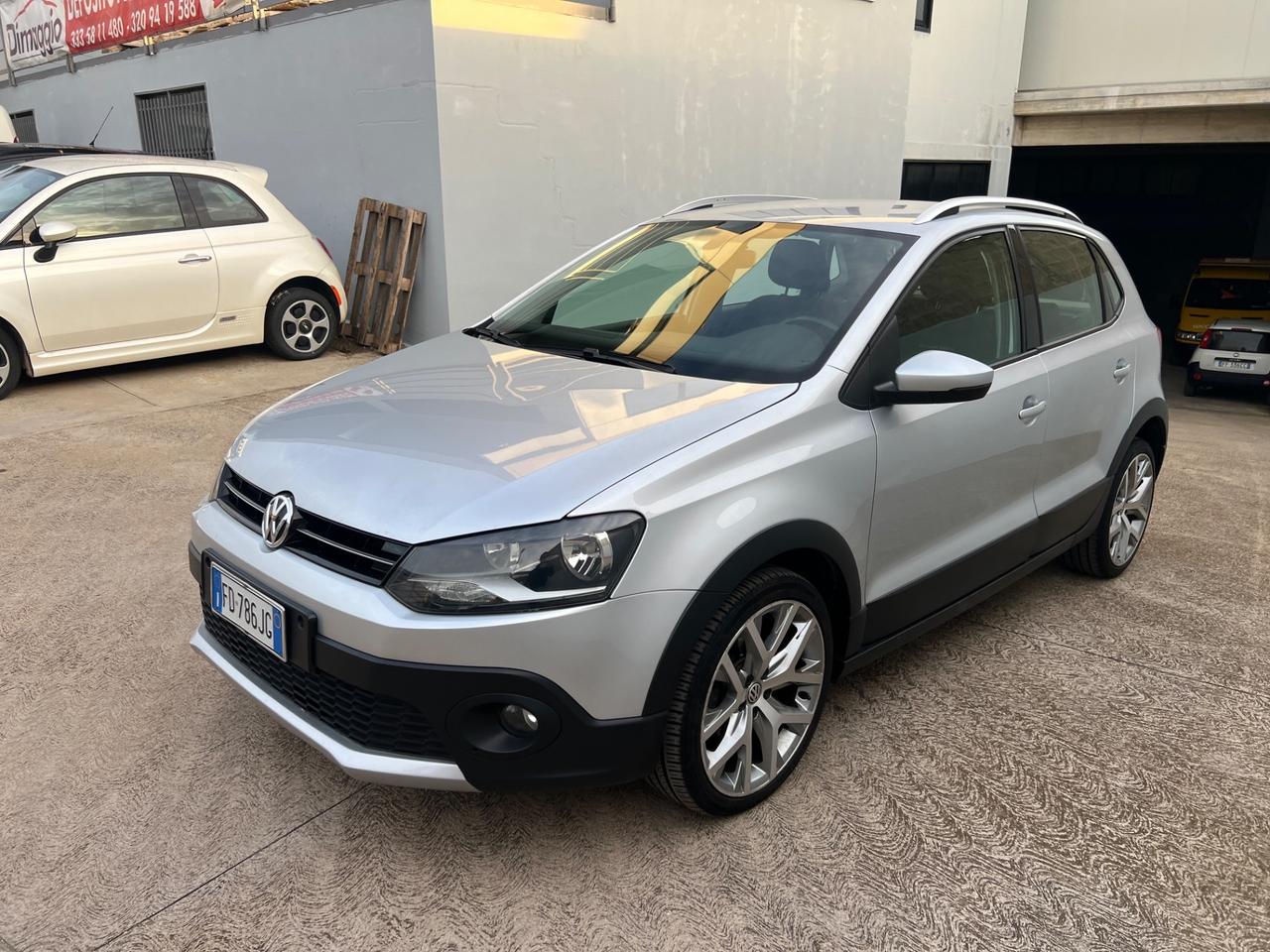 Volkswagen Polo Cross 1.4 TDI DSG | 2016