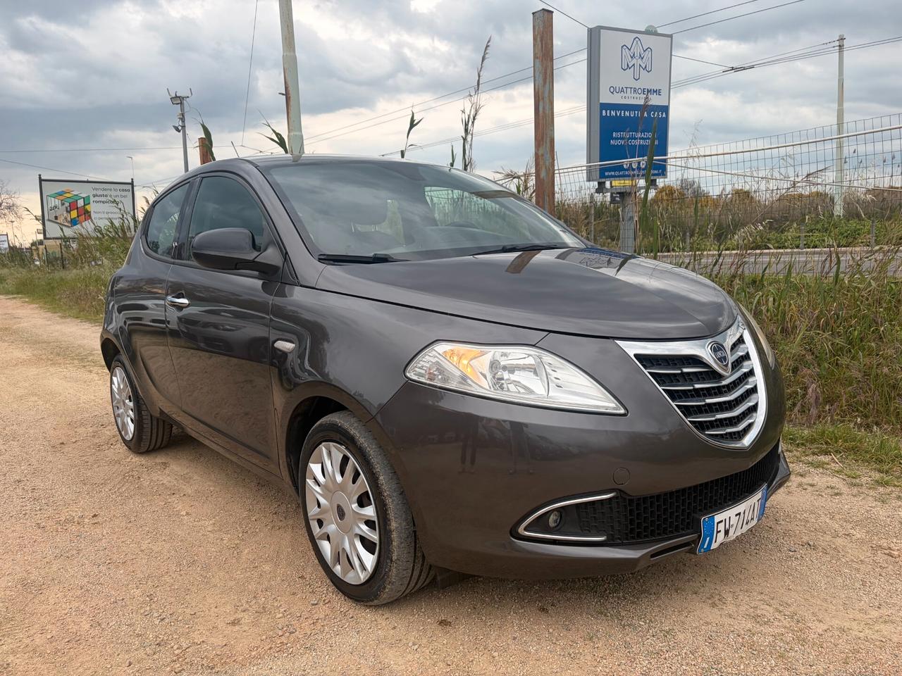LANCIA YPSILON 1.3 MJT 95CV ANNO 2015 105.000 KM