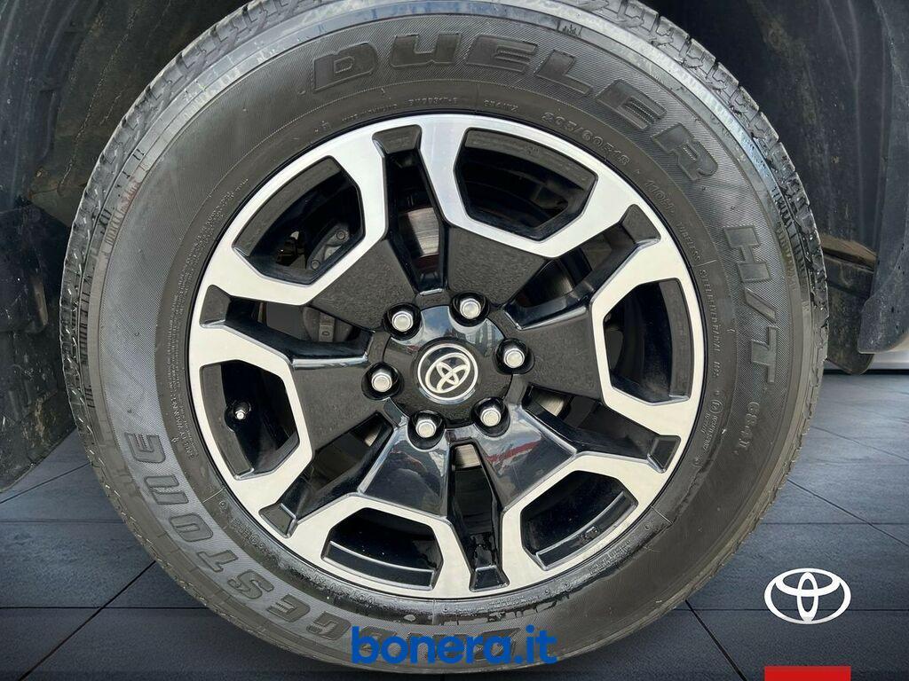 Toyota Hilux Double Cab 2.8 D Executive 4WD A/T