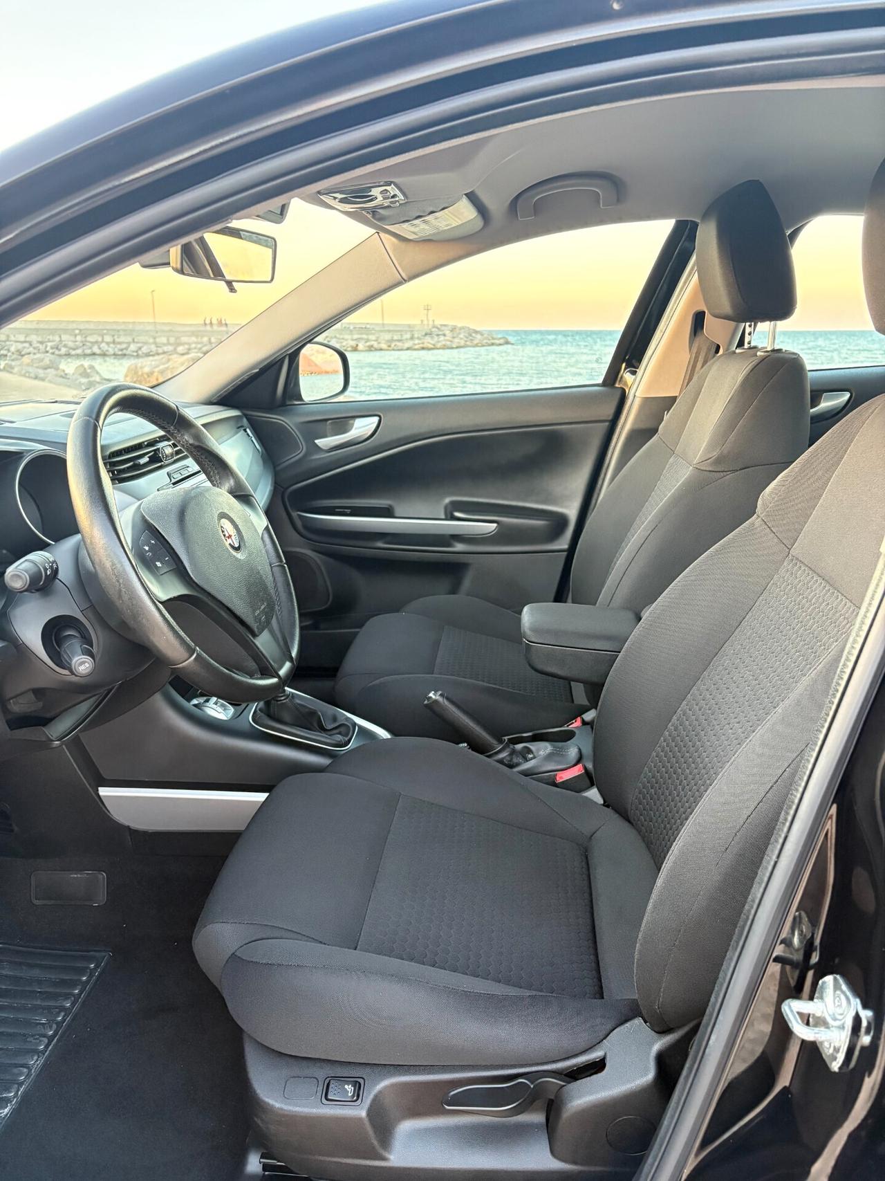 Alfa Romeo Giulietta 1.6 JTDm 105 CV