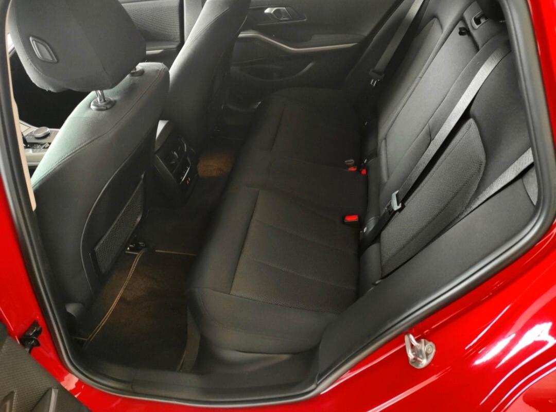 Bmw 318 318d 48V Touring Business Advantage