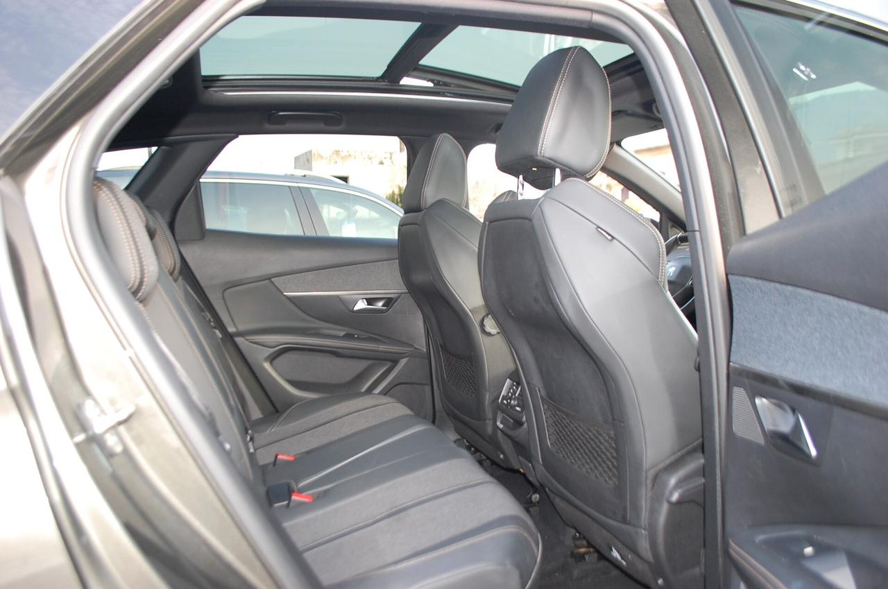 Peugeot 3008 1.5 bluehdi 130CV GT Line S&S Tetto Navi Pelle Led