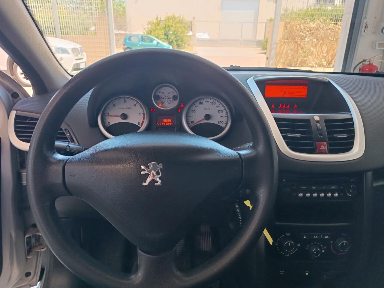 Peugeot 207 1.4 HDi 70CV FAP 5p. XS