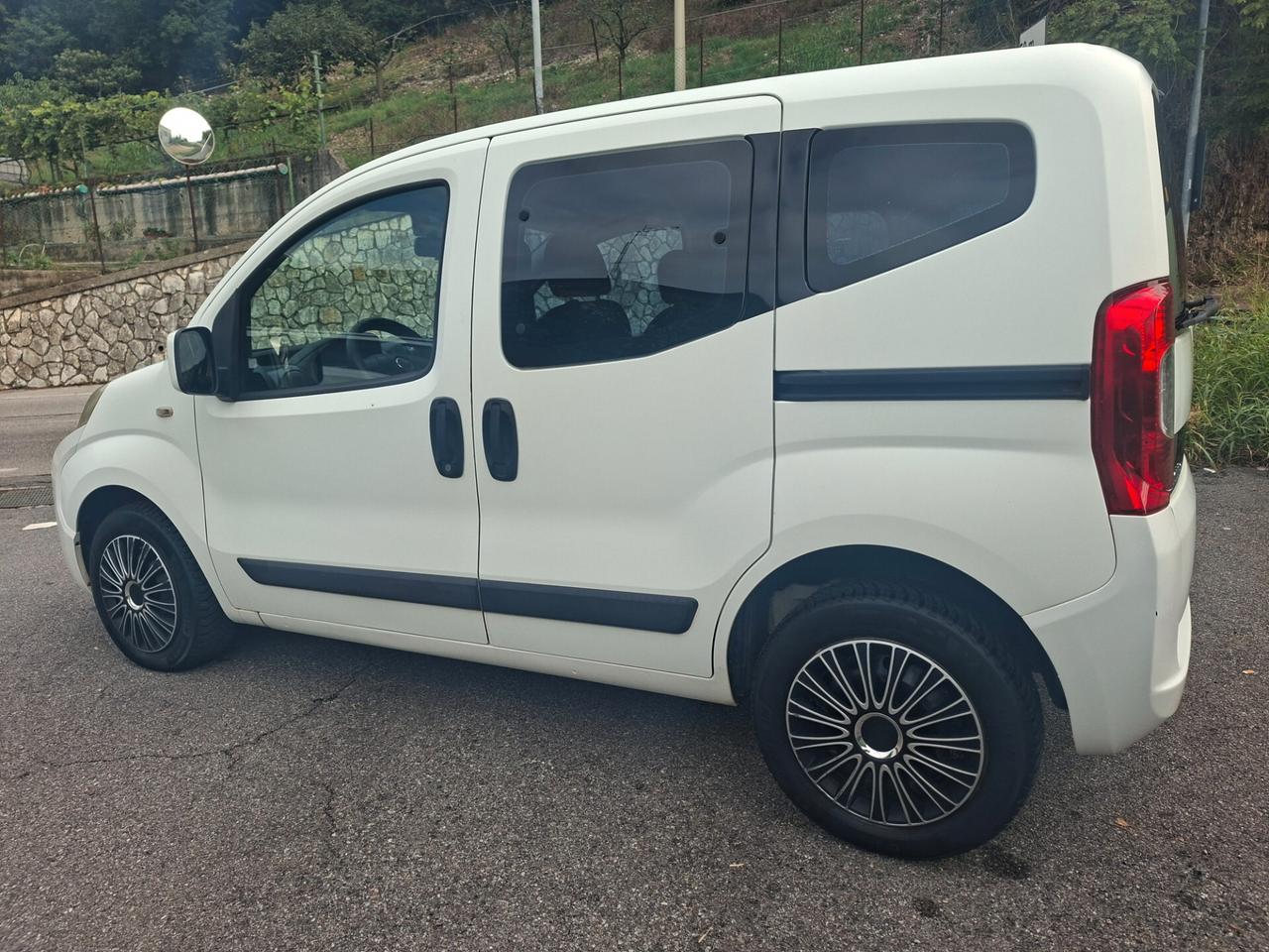 Fiat Qubo 1.3 MJT / EURO 5 / GANCIO TRAINO / DA NEOPATENTATI