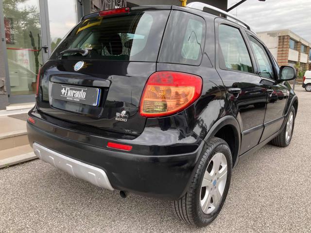 FIAT Sedici 1.9 MJT 4x4 Emotion