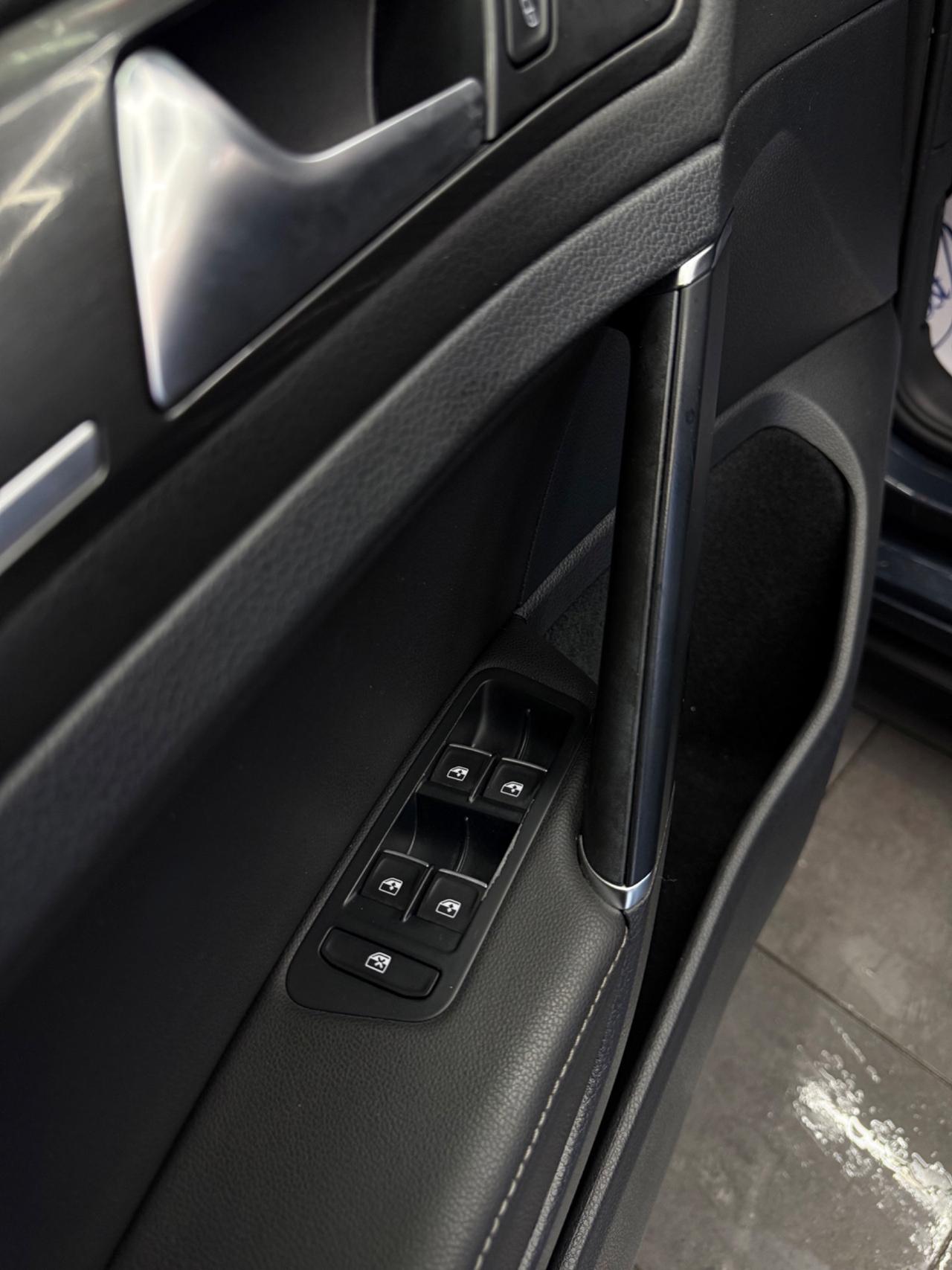 Volkswagen Golf GTD 184 cv IPER FULL 2018