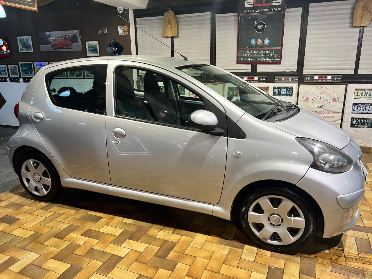 Toyota Aygo 1.0 5 porte