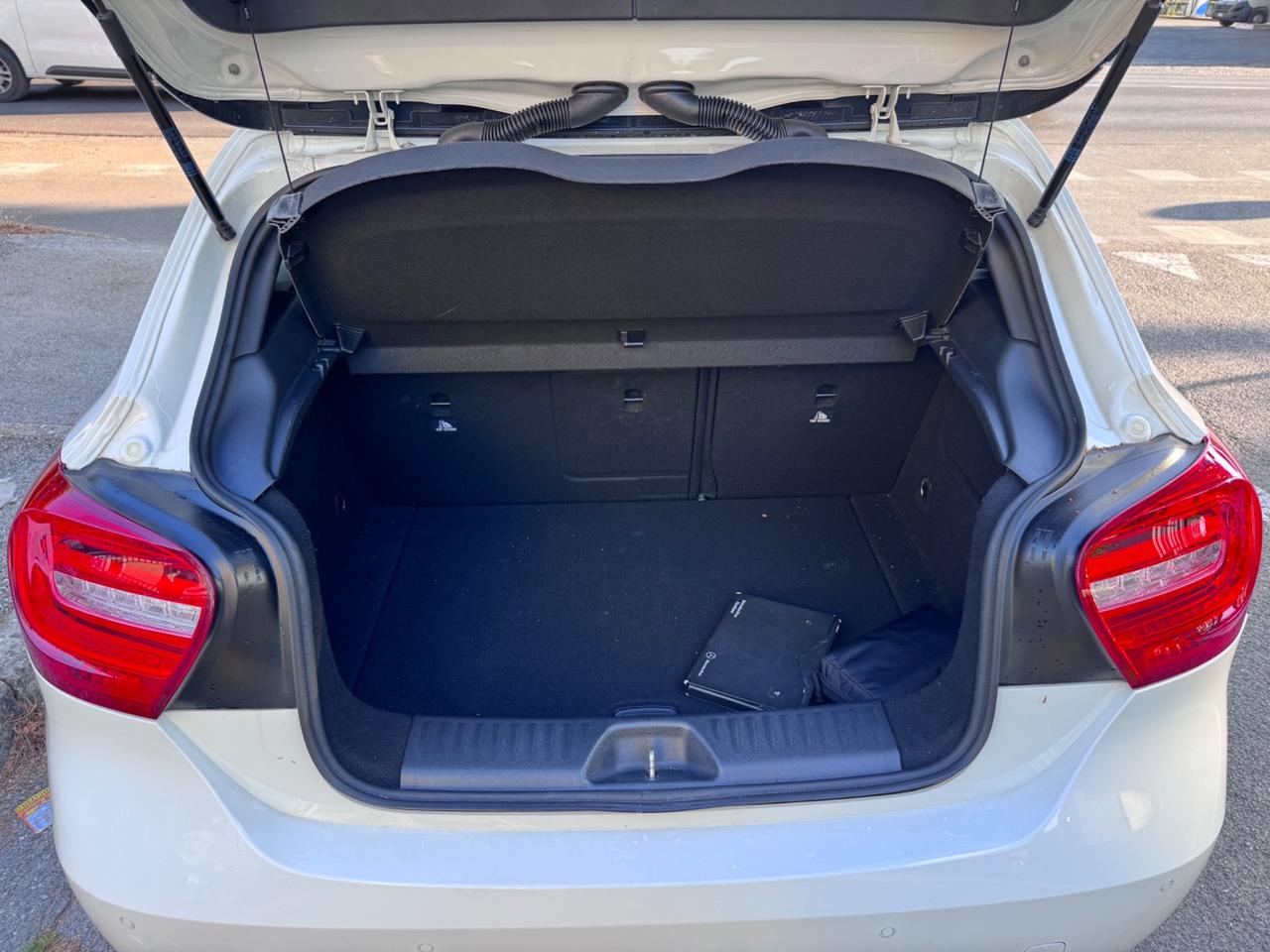 Mercedes-benz A 200 d Automatic garanzia 12 mesi