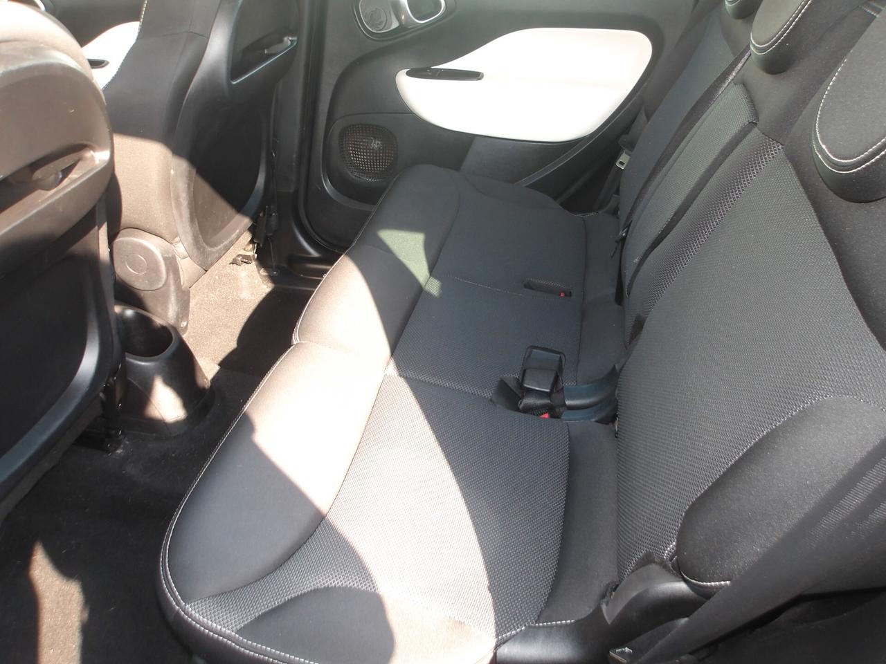 FIAT 500L 1.6 MTJ-NAVI-2016