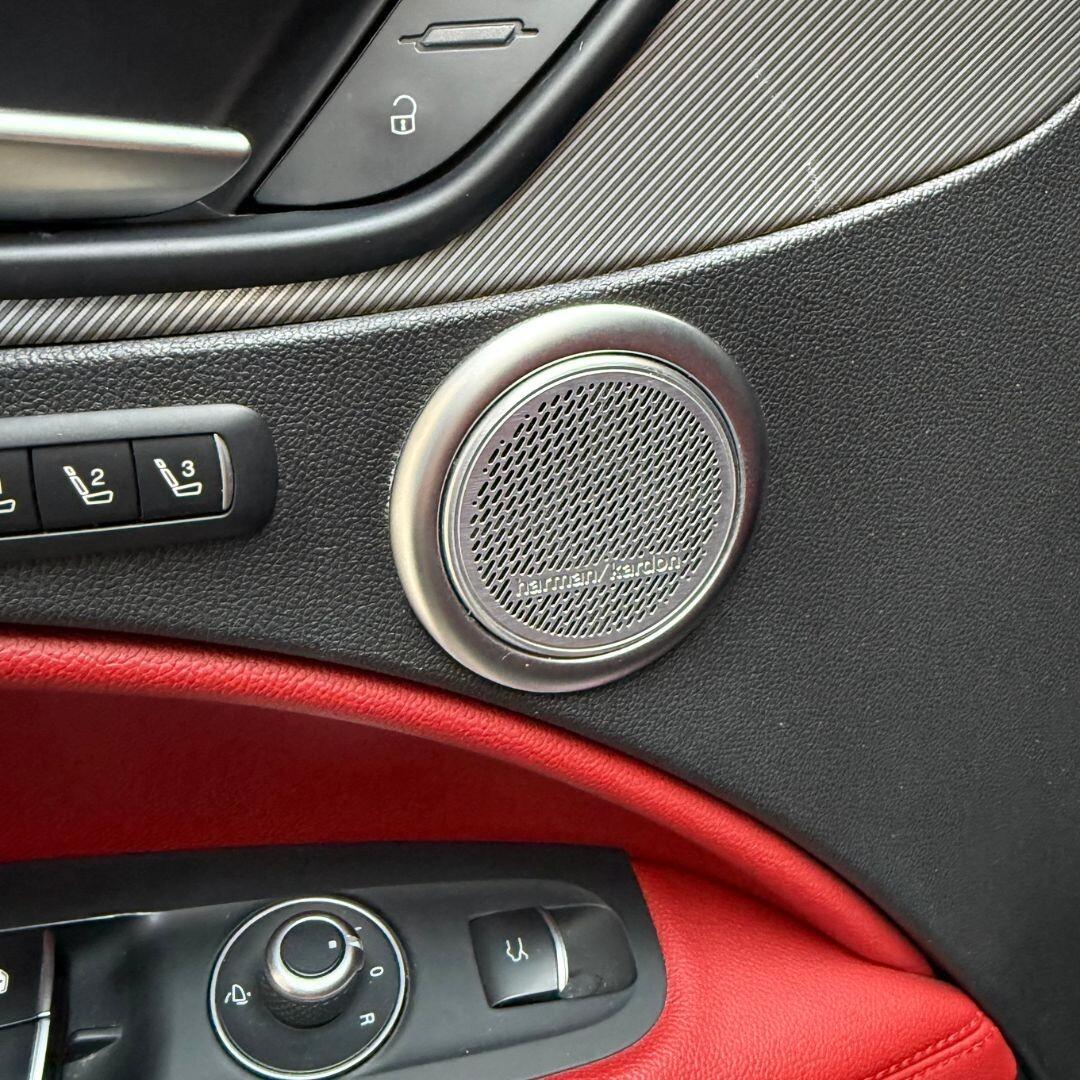 Alfa Romeo Stelvio 2.0 Turbo 280 CV Competizione