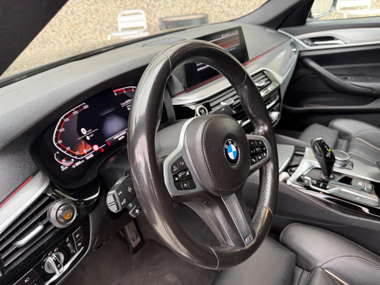 BMW 520d M-SPORT IBRIDO 190CV AUTOMATICO 63.000KM